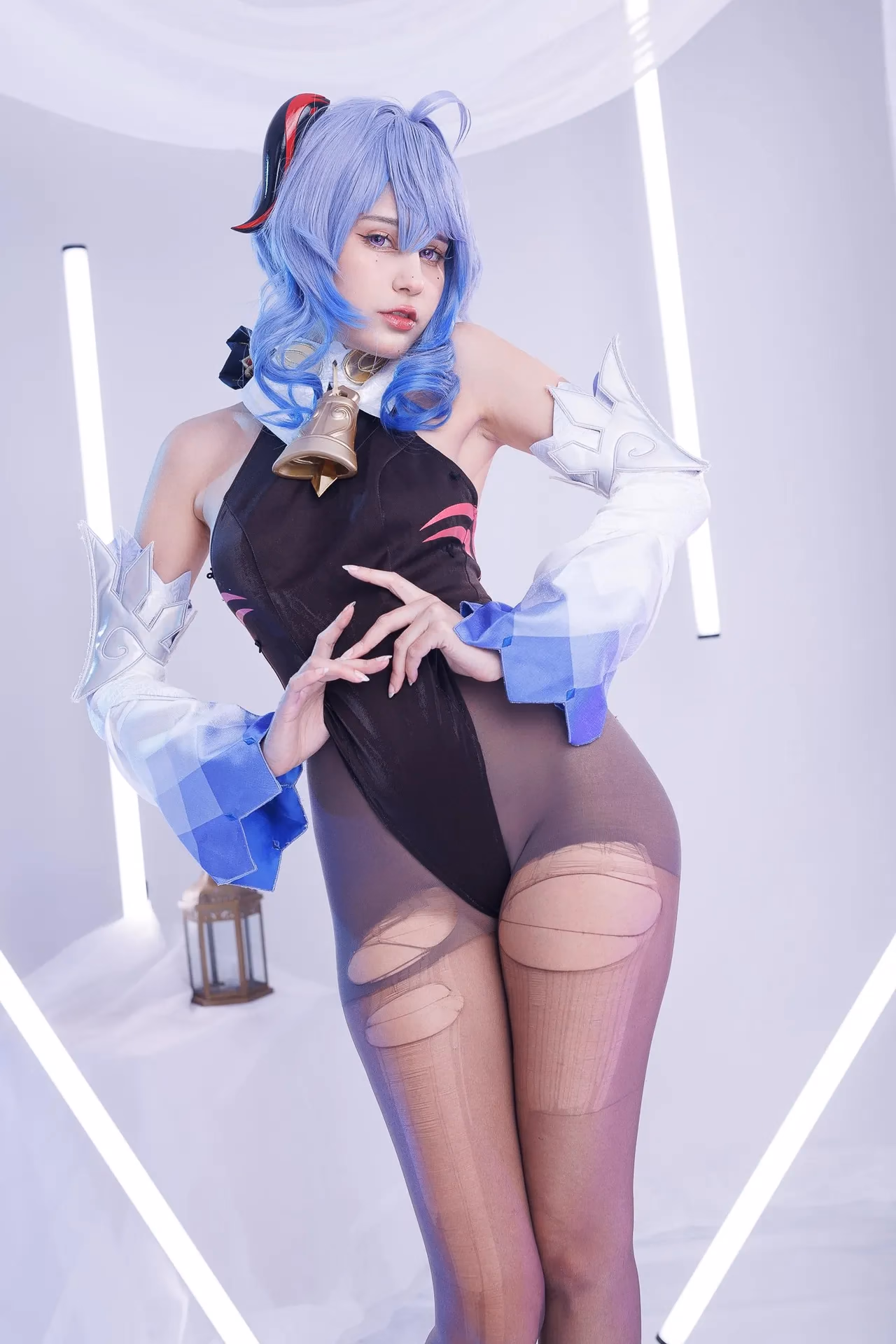 Jean Wanwan as Ganyu — cosplay photo 3 of 12