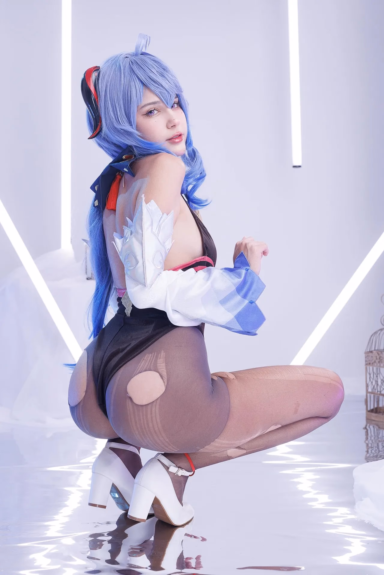 Jean Wanwan as Ganyu — cosplay photo 4 of 12