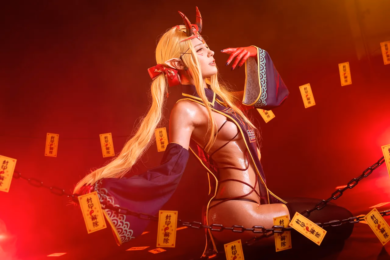 Jean Wanwan as Ibaraki-Douji — cosplay photo 38 of 43