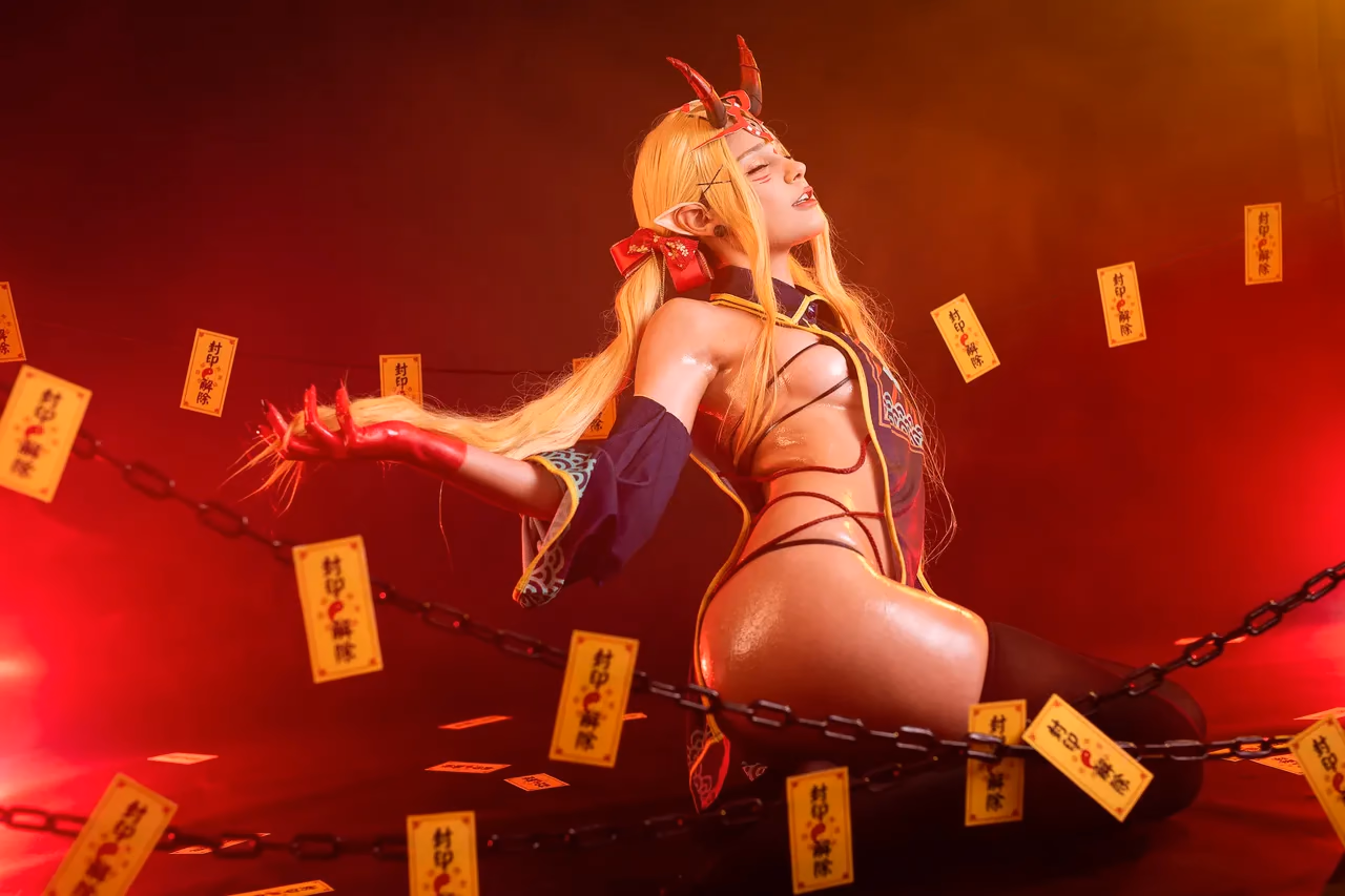 Jean Wanwan as Ibaraki-Douji — cosplay photo 39 of 43