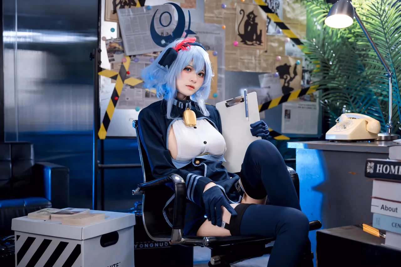 Jiuqi as Ako Amau — cosplay photo 10 of 46