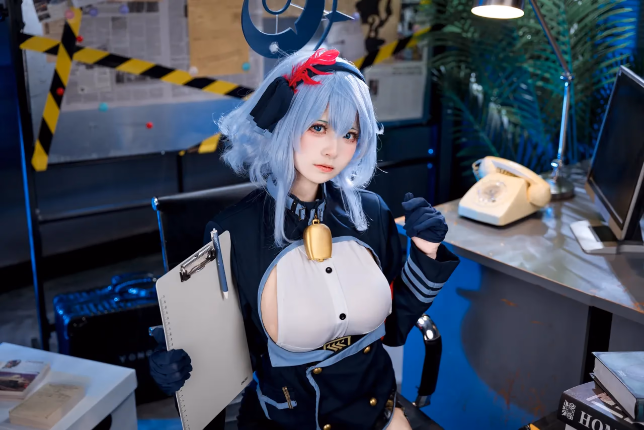 Jiuqi as Ako Amau — cosplay photo 12 of 46