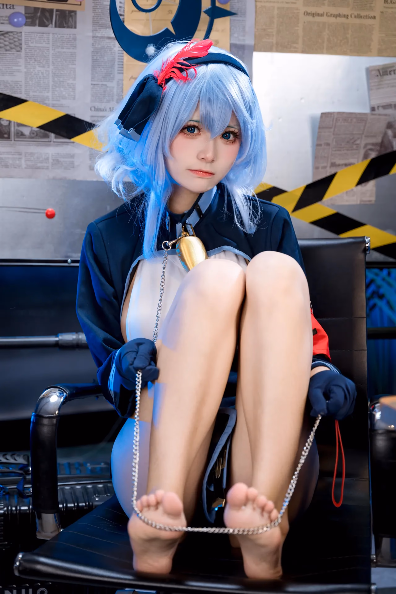 Jiuqi as Ako Amau — cosplay photo 36 of 46