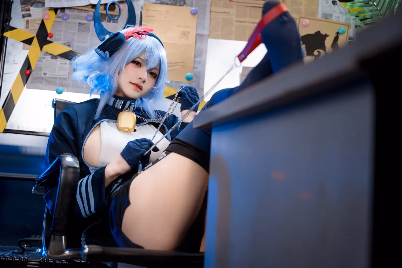 Jiuqi as Ako Amau — cosplay photo 37 of 46