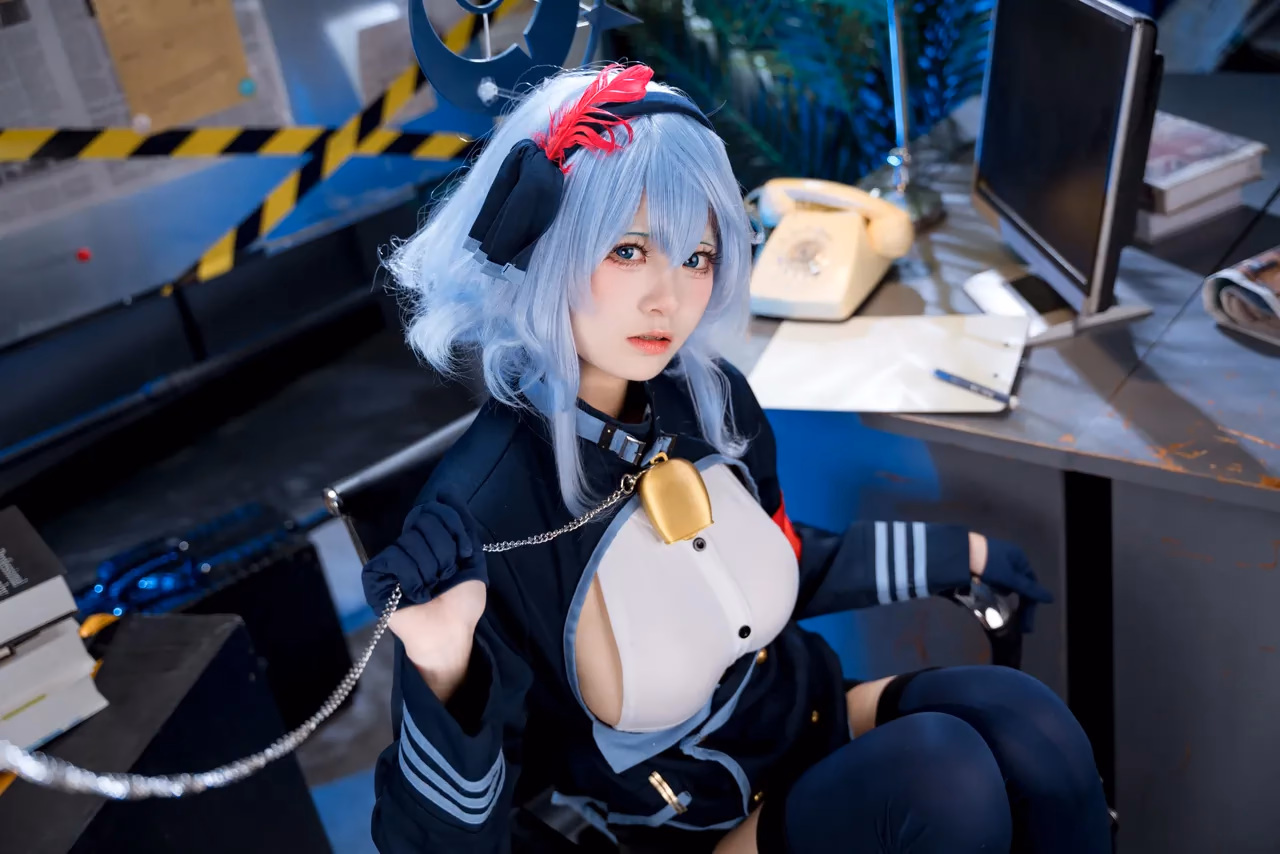Jiuqi as Ako Amau — cosplay photo 4 of 46