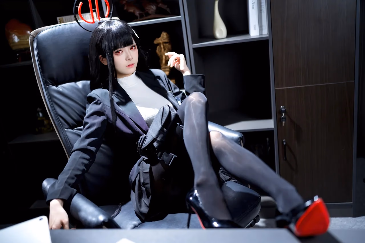 Jiuqi as Rio Tsukatsuki — cosplay photo 11 of 64