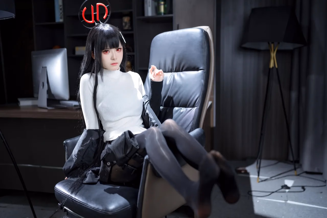 Jiuqi as Rio Tsukatsuki — cosplay photo 55 of 64