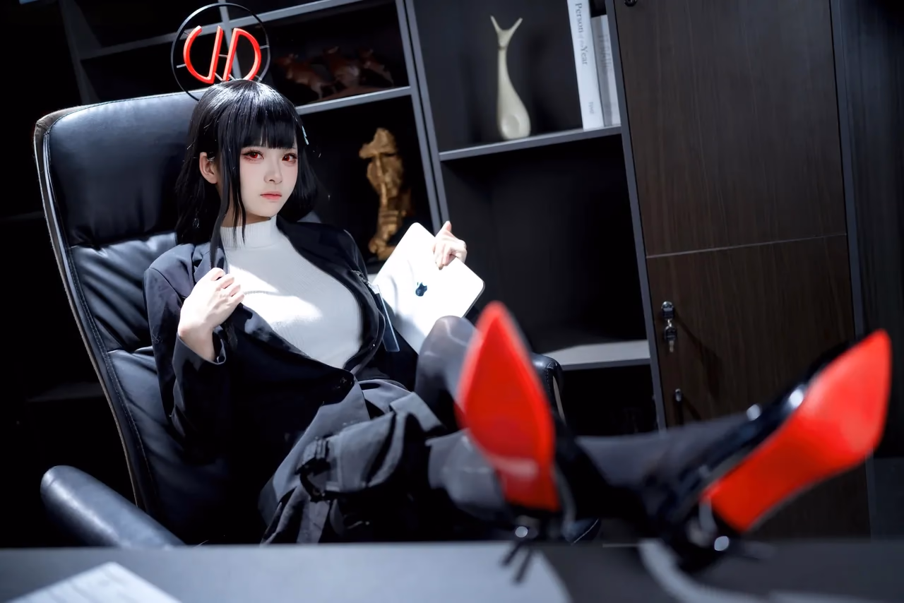 Jiuqi as Rio Tsukatsuki — cosplay photo 7 of 64