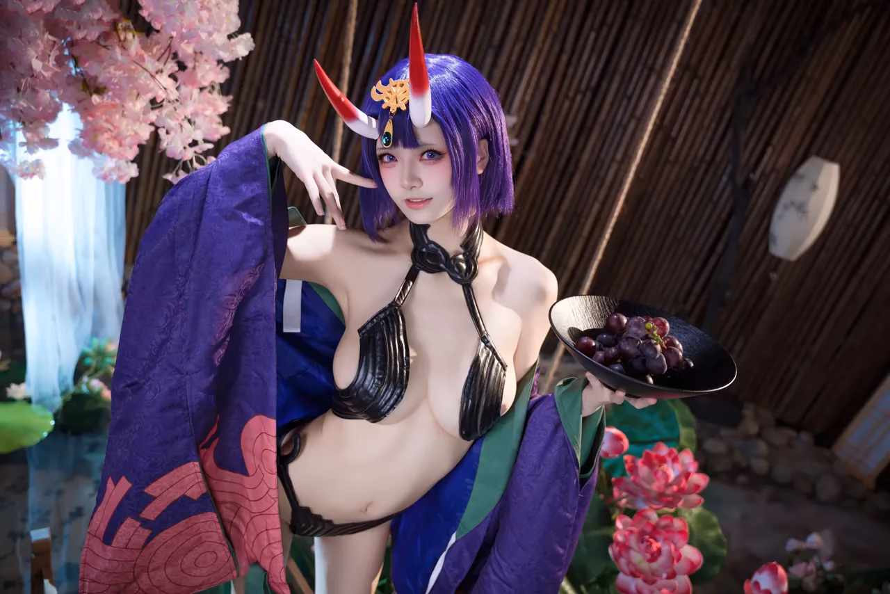 Jiuqi as Shuten-Douji — cosplay photo 3 of 51