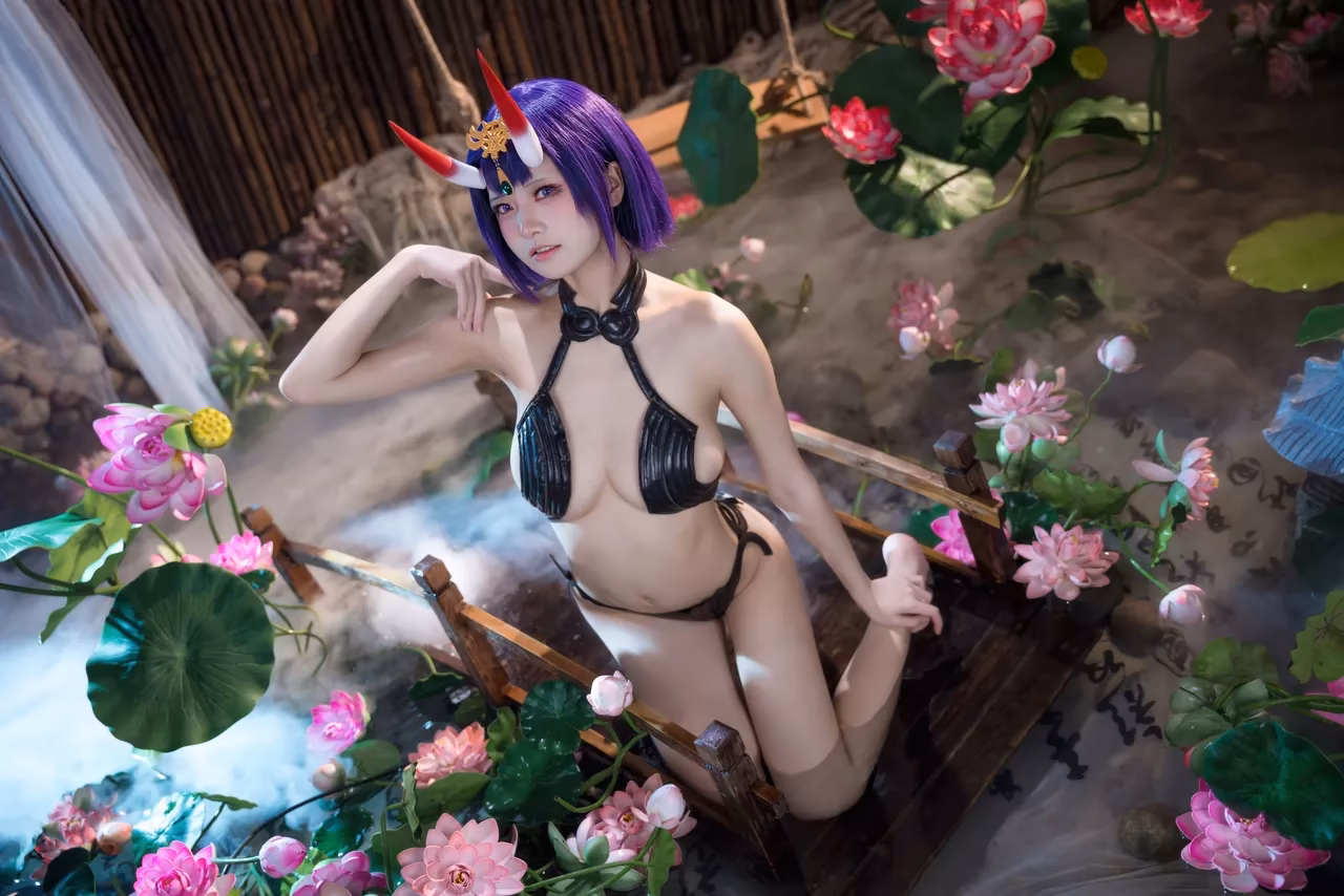 Jiuqi as Shuten-Douji — cosplay photo 7 of 51