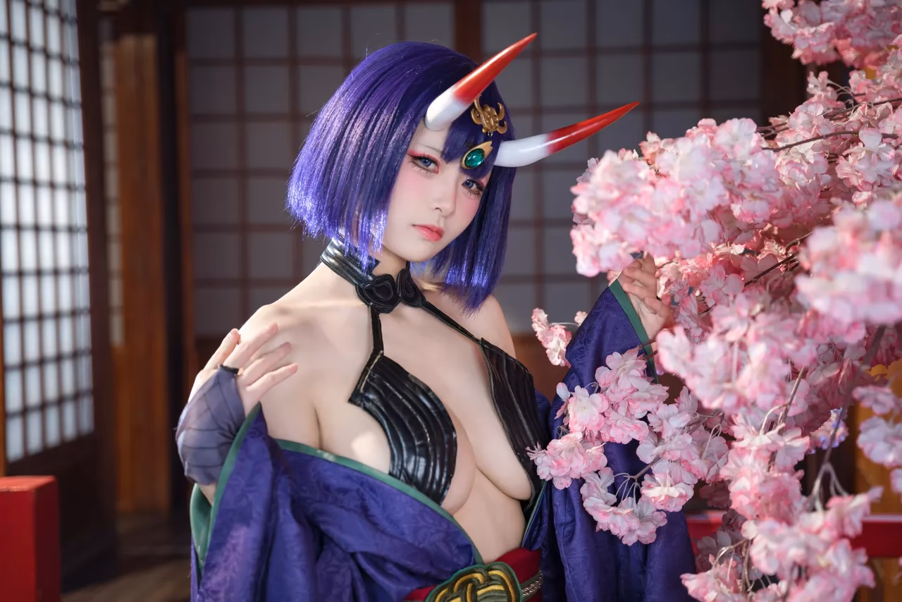 Jiuqi as Shuten-Douji — cosplay photo 74 of 92