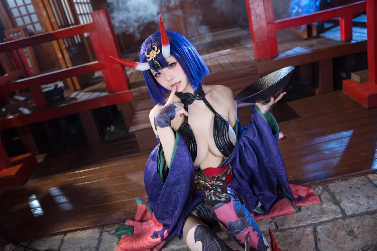 Jiuqi as Shuten-Douji — cosplay photo 89 of 92