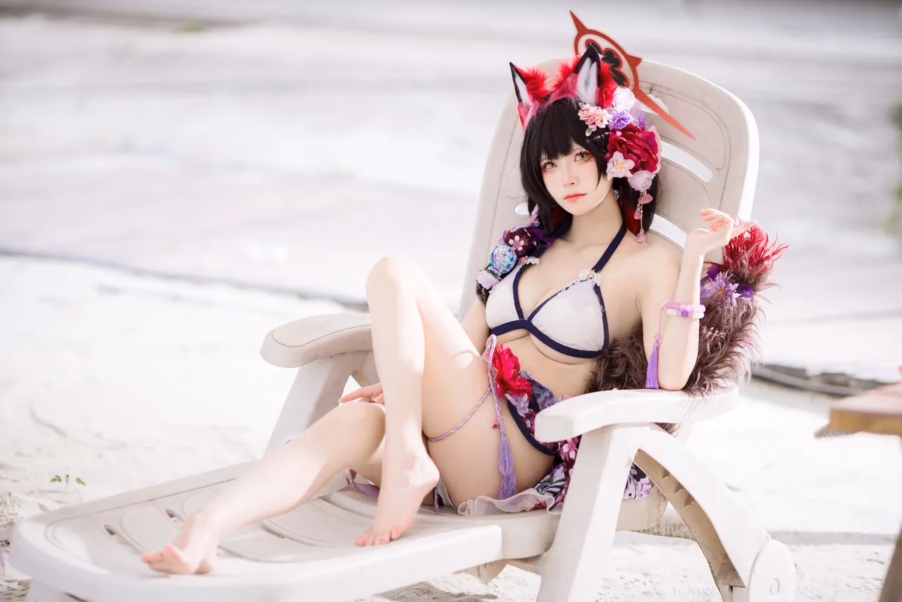 Jiuqi as Wakamo Kosaka — cosplay photo 7 of 23