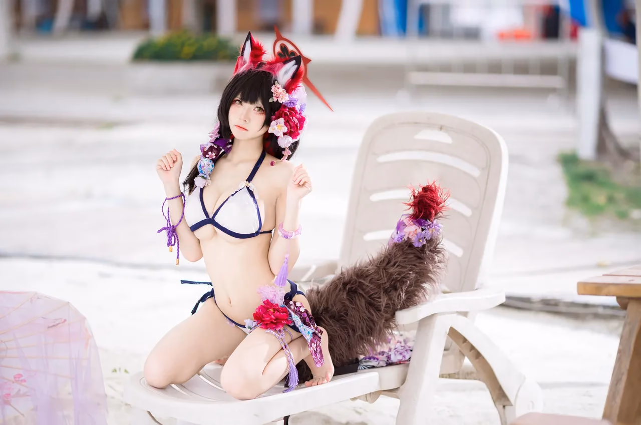 Jiuqi as Wakamo Kosaka — cosplay photo 21 of 23