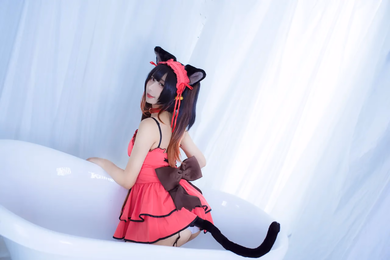Jiuqu Jean as Kurumi Tokisaki — cosplay photo 5 of 10