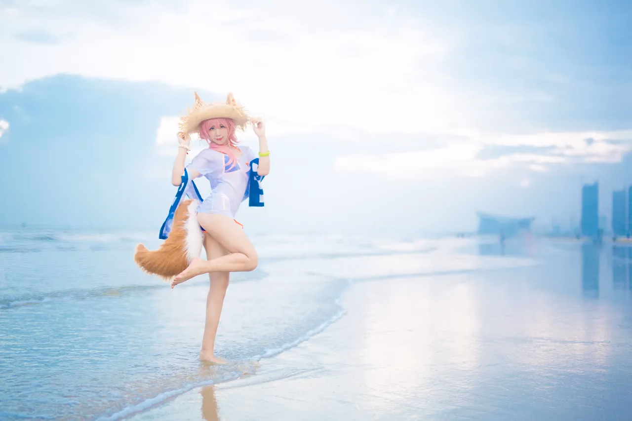 Jiuqu Jean as Tamamo-no-Mae — cosplay photo 3 of 5