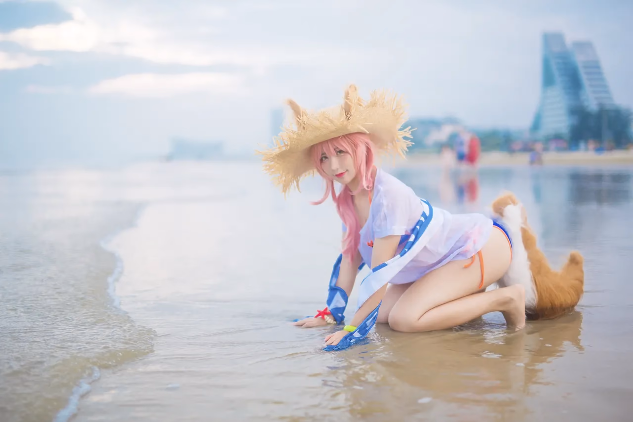 Jiuqu Jean as Tamamo-no-Mae — cosplay photo 4 of 5