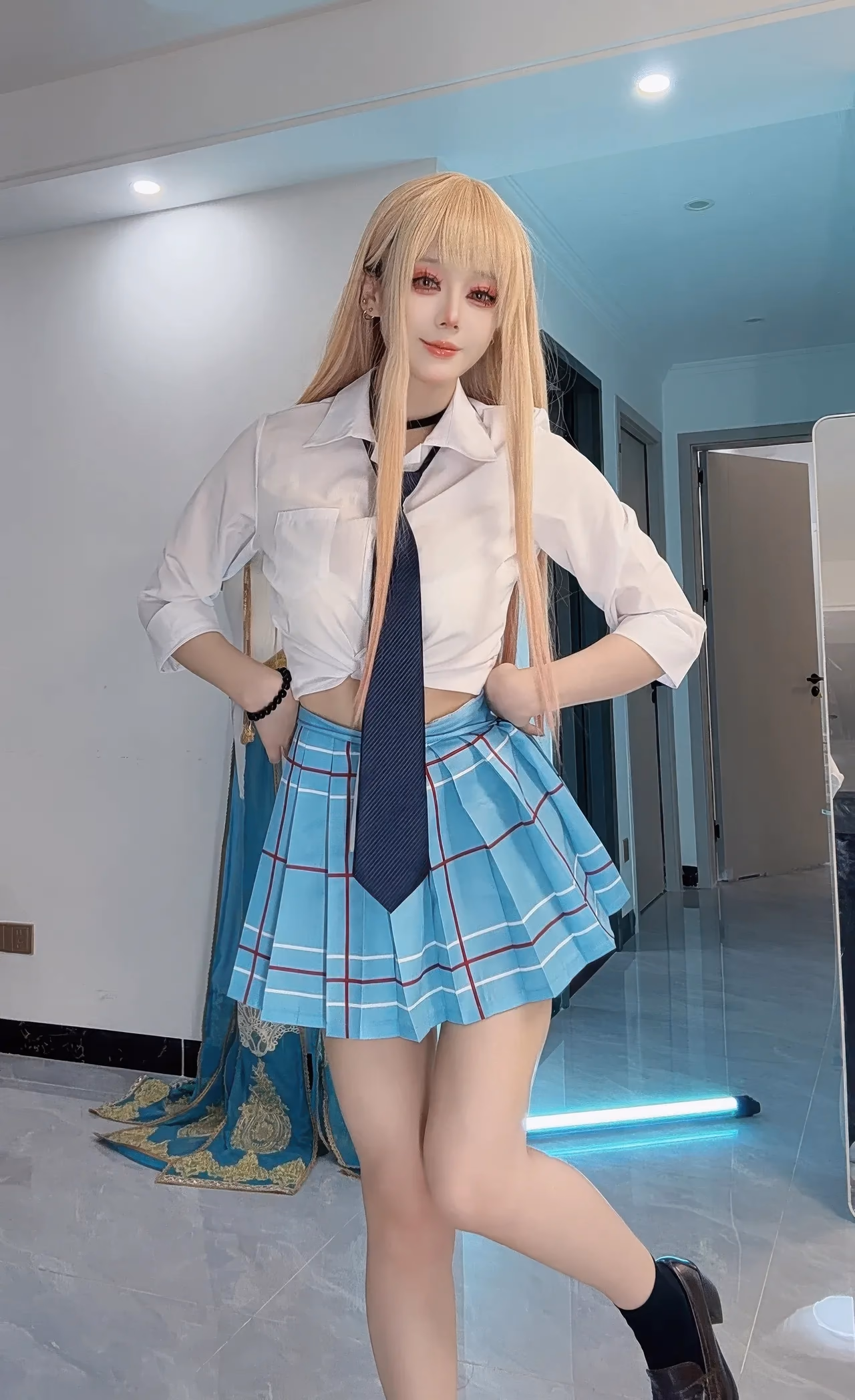 Jiuyan as Marin Kitagawa — cosplay photo 16 of 58