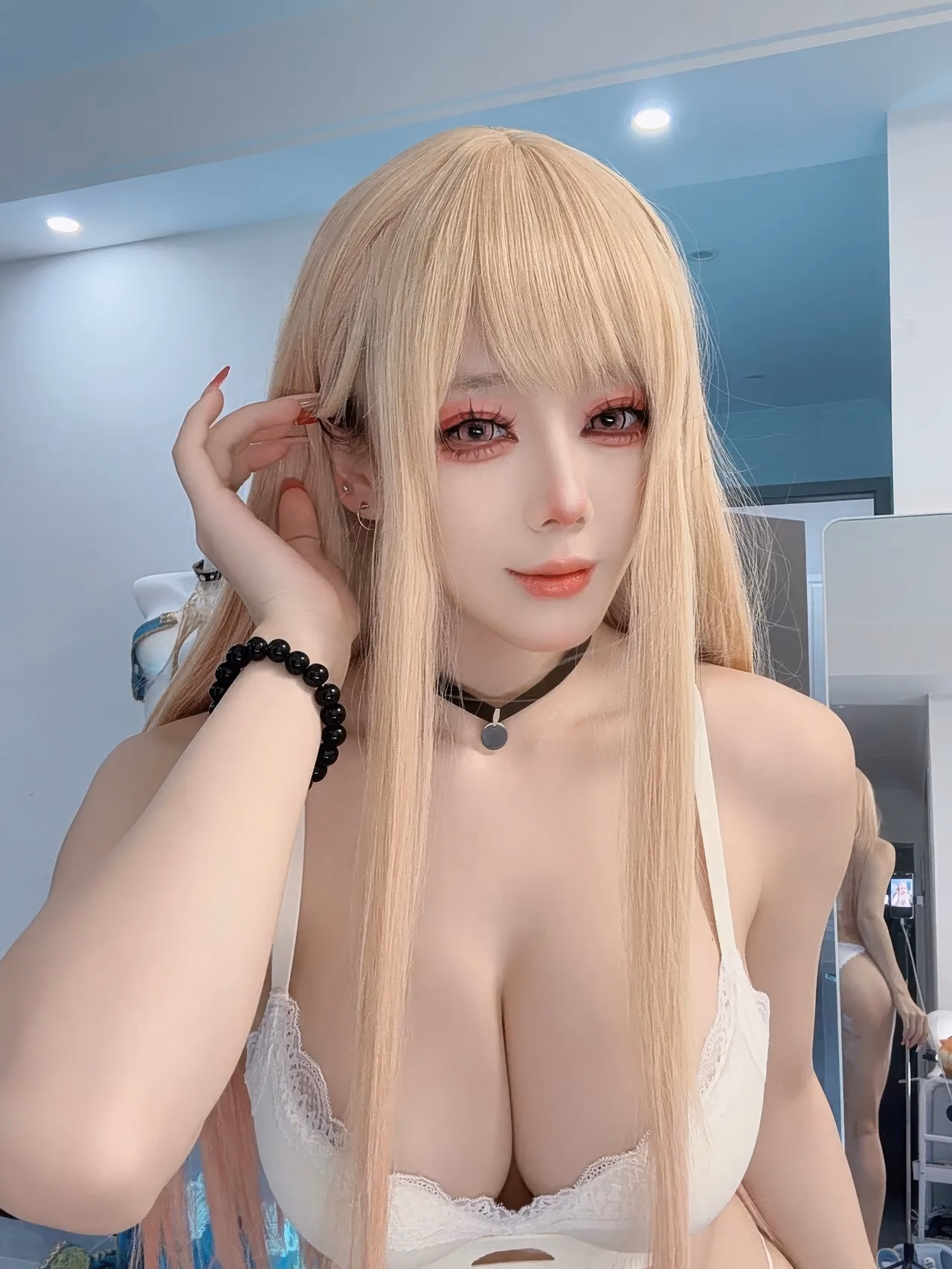 Jiuyan as Marin Kitagawa — cosplay photo 19 of 58