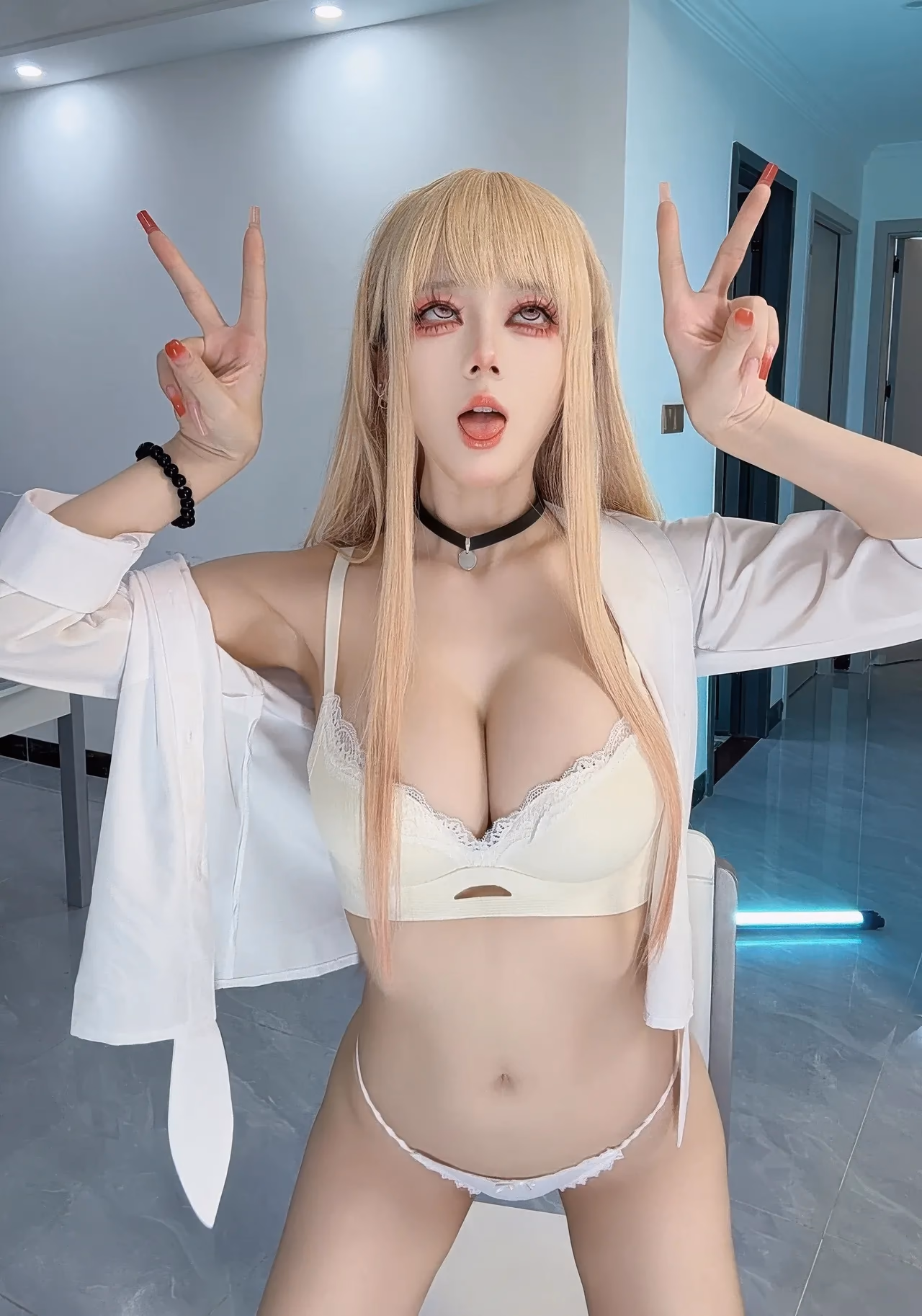 Jiuyan as Marin Kitagawa — cosplay photo 41 of 58