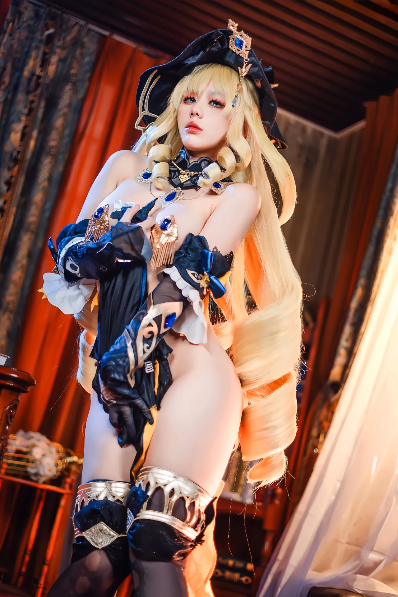 Jiuyan as Navia Caspar — cosplay photo 14 of 48
