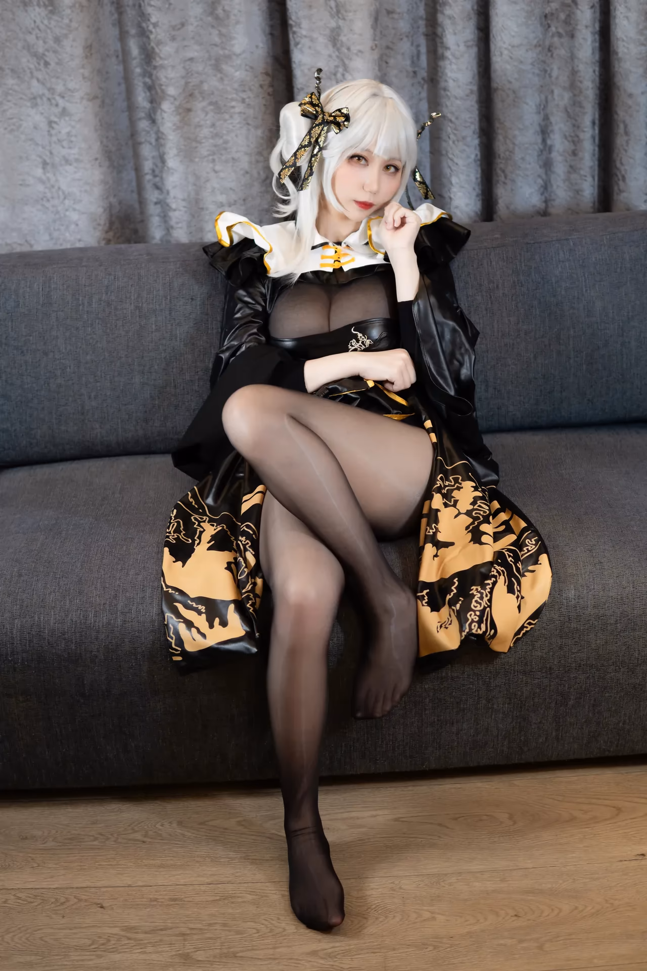 JYOESHI as Blanc — cosplay photo 21 of 39