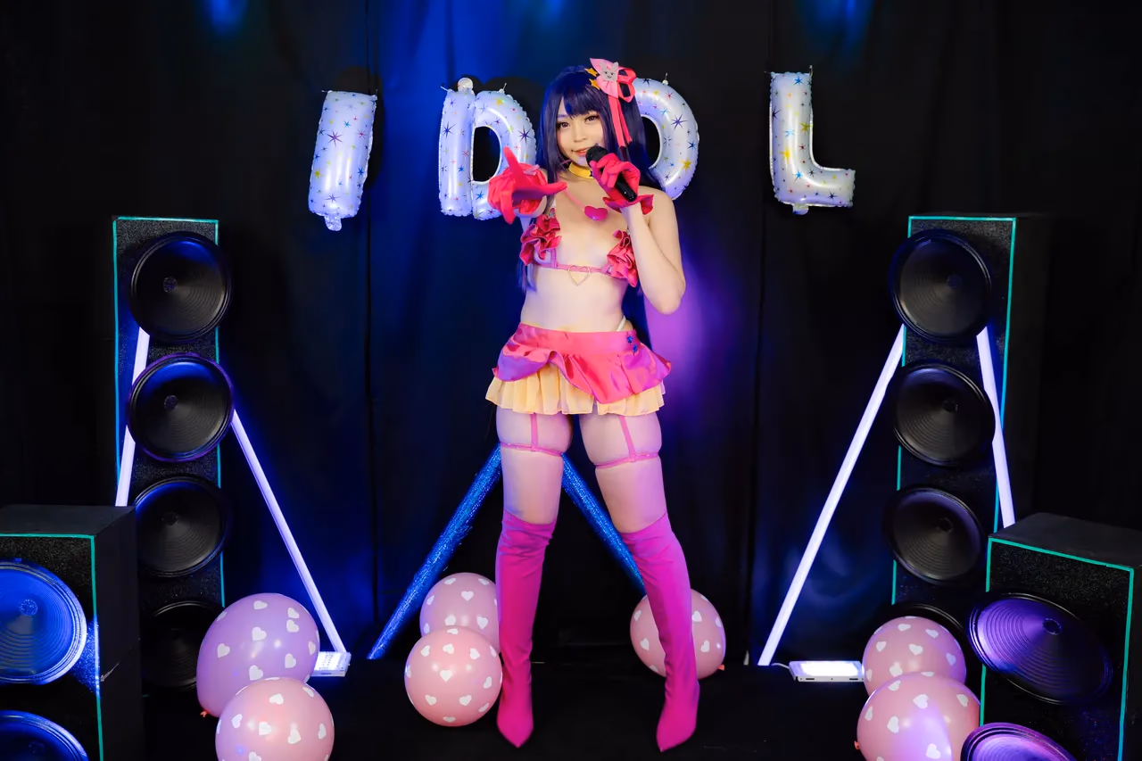 Kadorin Hitomi as Ai Hoshino — cosplay photo 76 of 173
