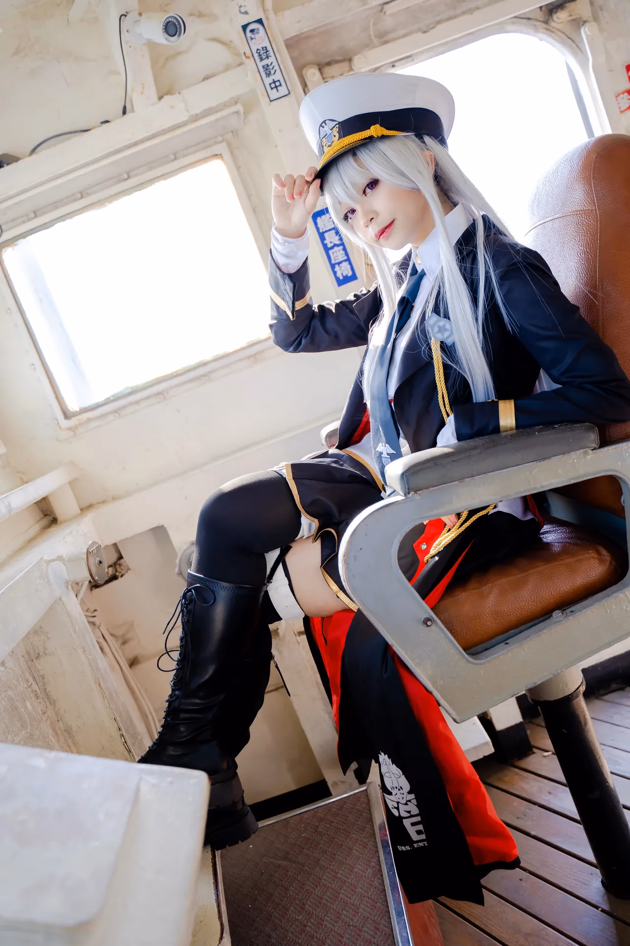 Kadorin Hitomi as Enterprise — cosplay photo 115 of 249