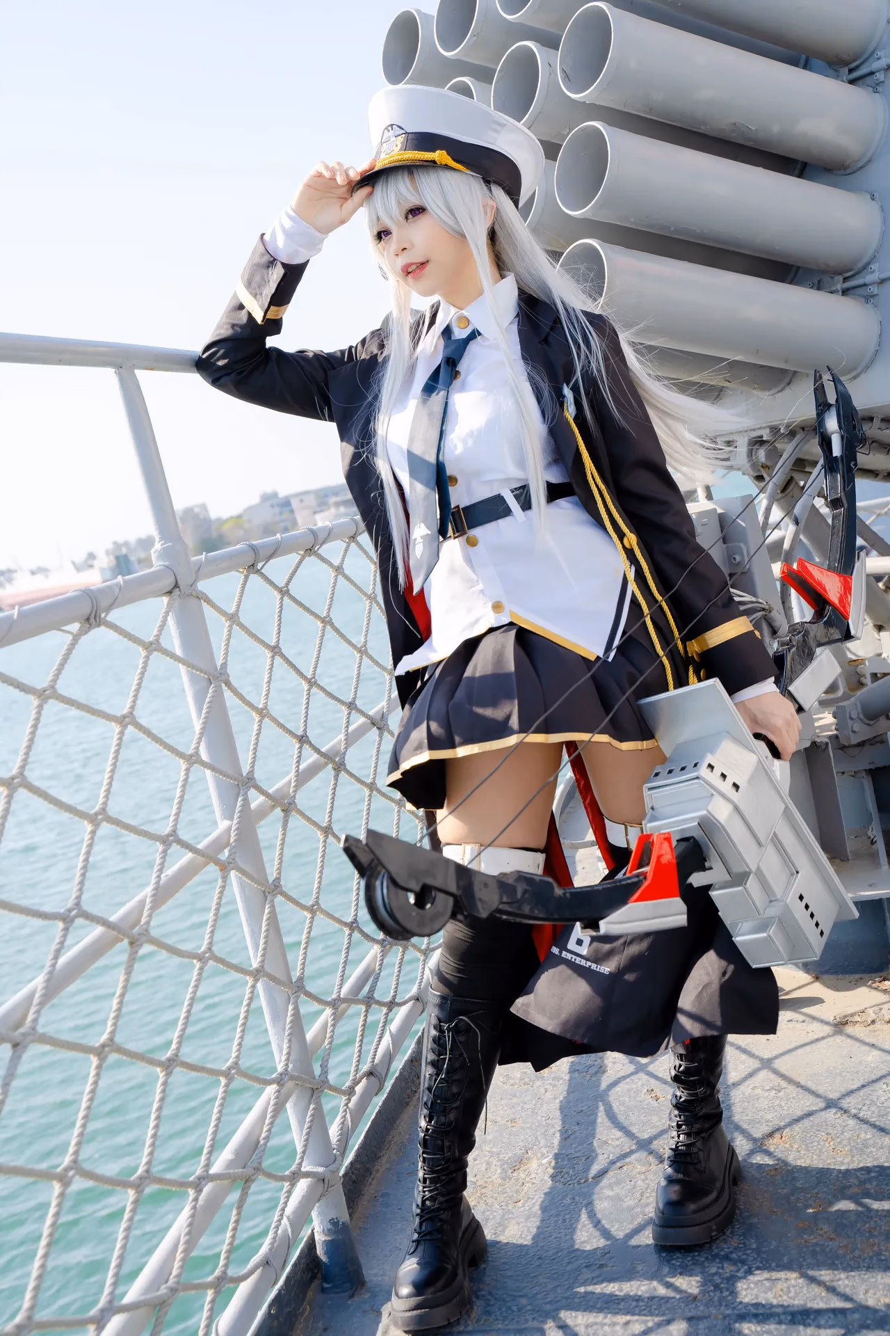 Kadorin Hitomi as Enterprise — cosplay photo 127 of 249