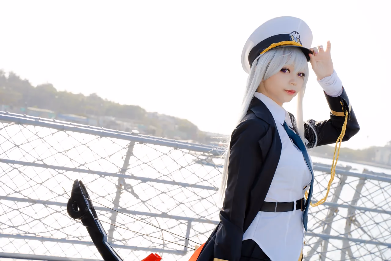 Kadorin Hitomi as Enterprise — cosplay photo 147 of 249