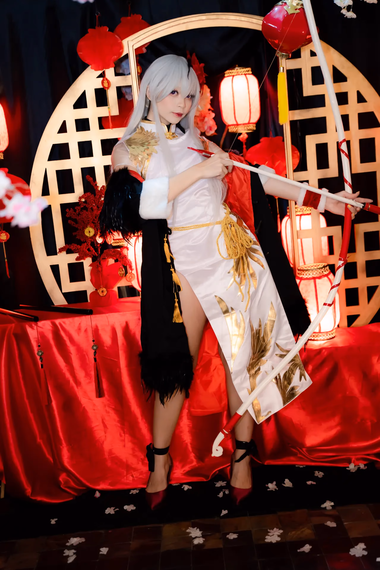 Kadorin Hitomi as Enterprise — cosplay photo 204 of 249