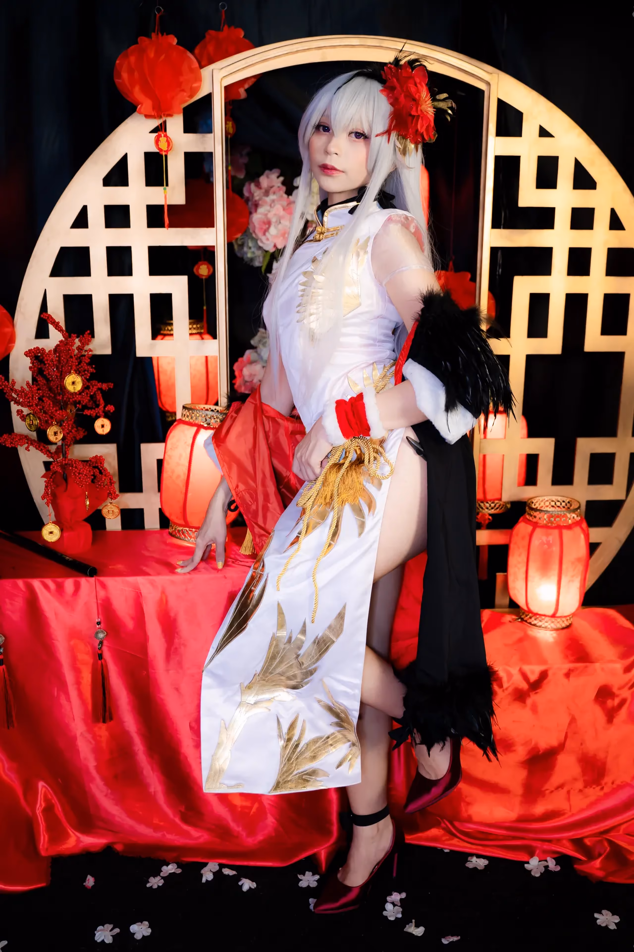Kadorin Hitomi as Enterprise — cosplay photo 222 of 249
