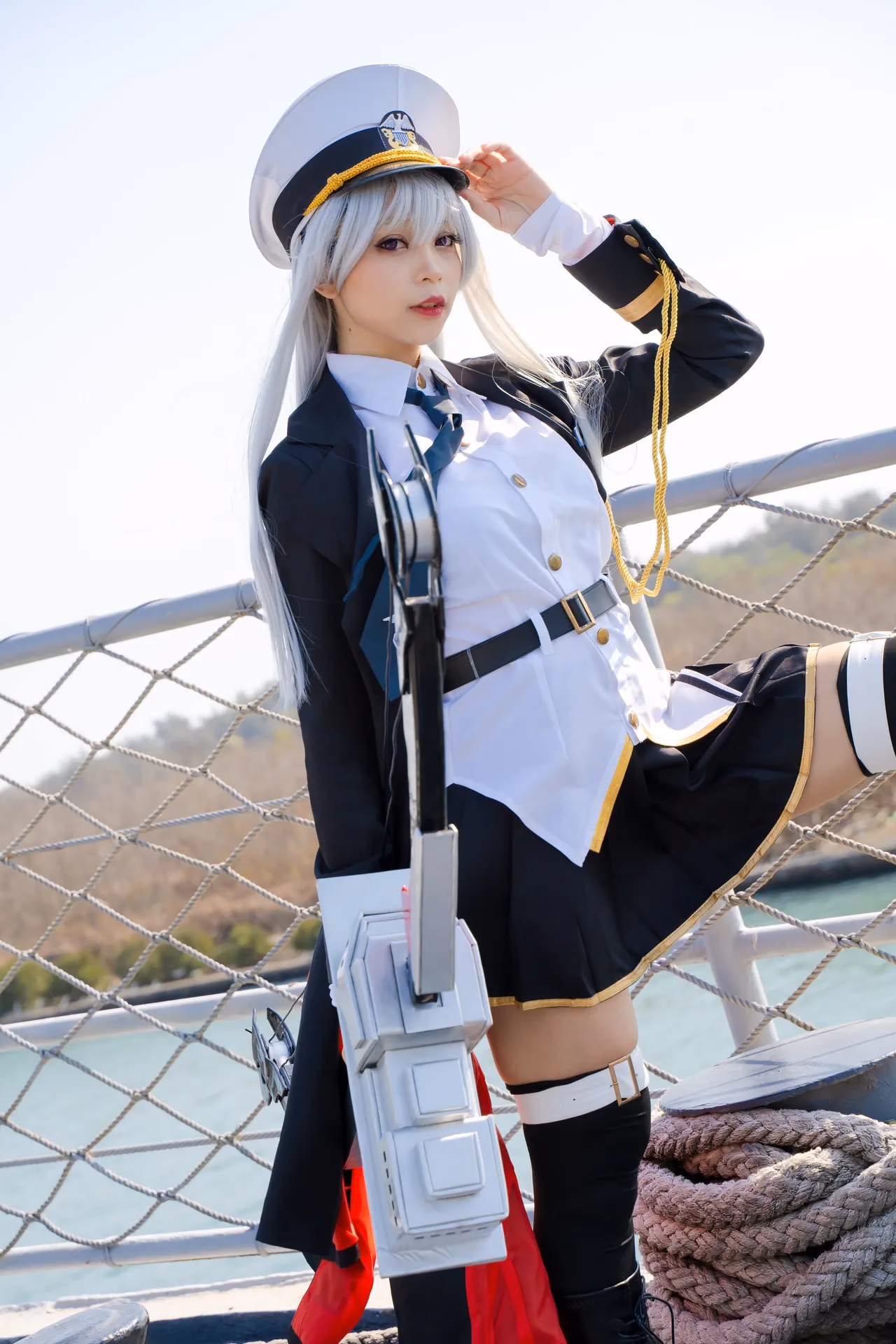 Kadorin Hitomi as Enterprise — cosplay photo 44 of 249