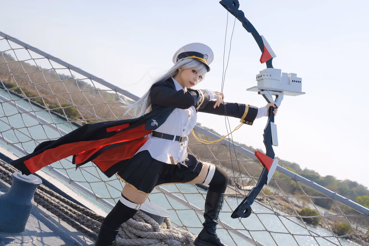 Kadorin Hitomi as Enterprise — cosplay photo 61 of 249