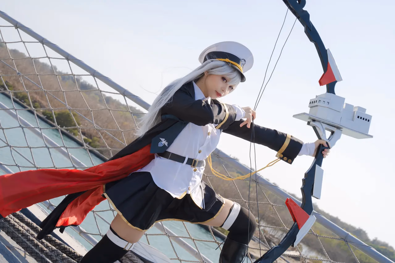 Kadorin Hitomi as Enterprise — cosplay photo 63 of 249