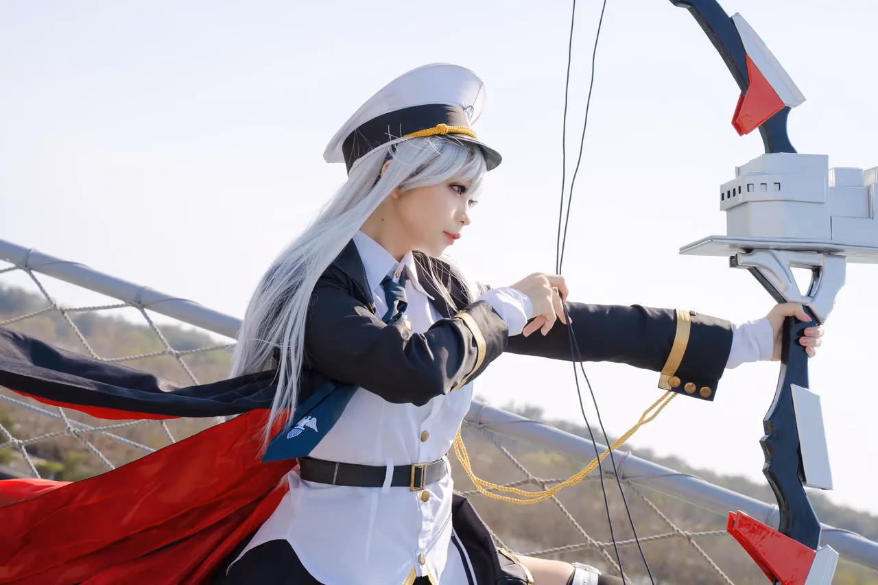 Kadorin Hitomi as Enterprise — cosplay photo 67 of 249