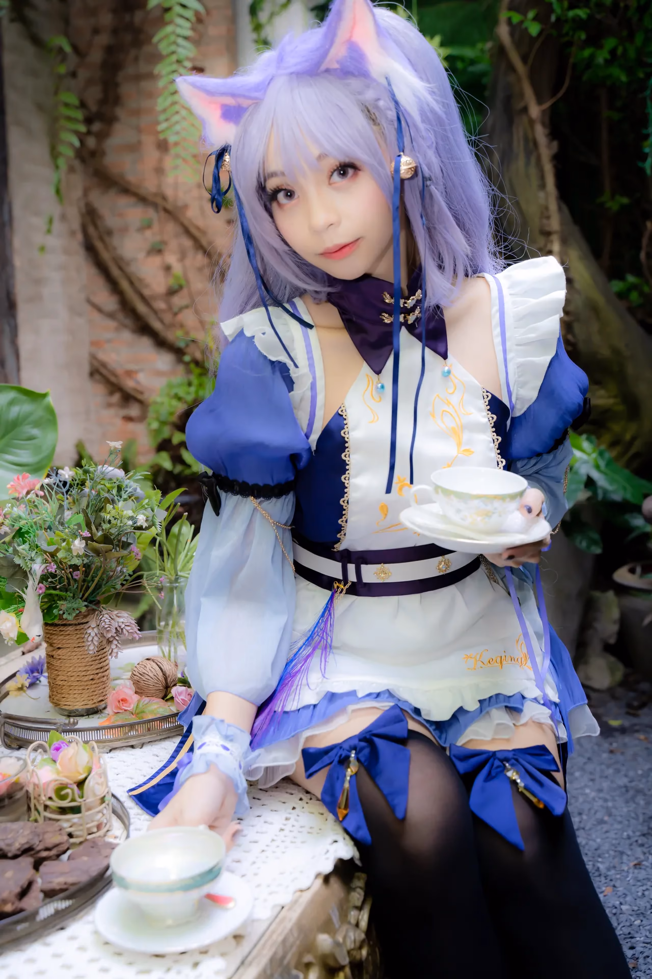 Kadorin Hitomi as Keqing — cosplay photo 58 of 64