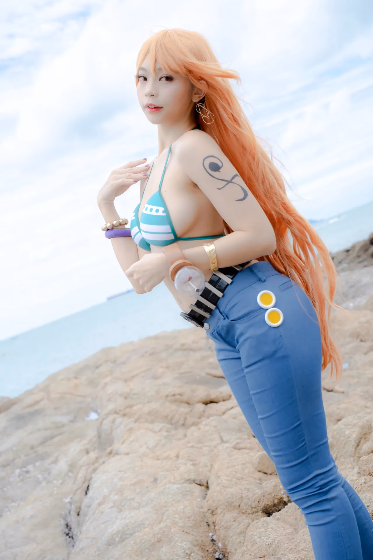 Kadorin Hitomi as Nami — cosplay photo 181 of 303