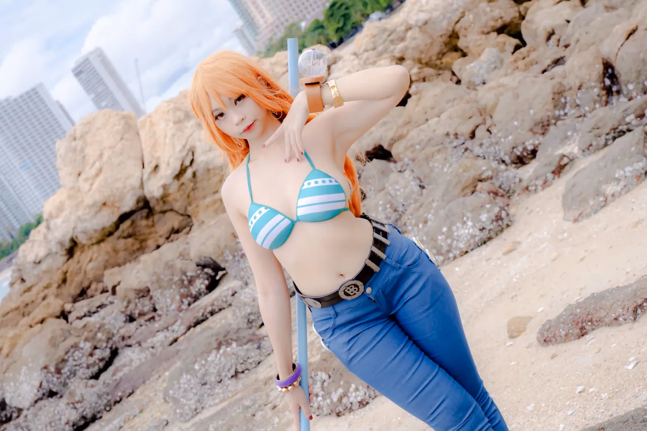 Kadorin Hitomi as Nami — cosplay photo 209 of 303