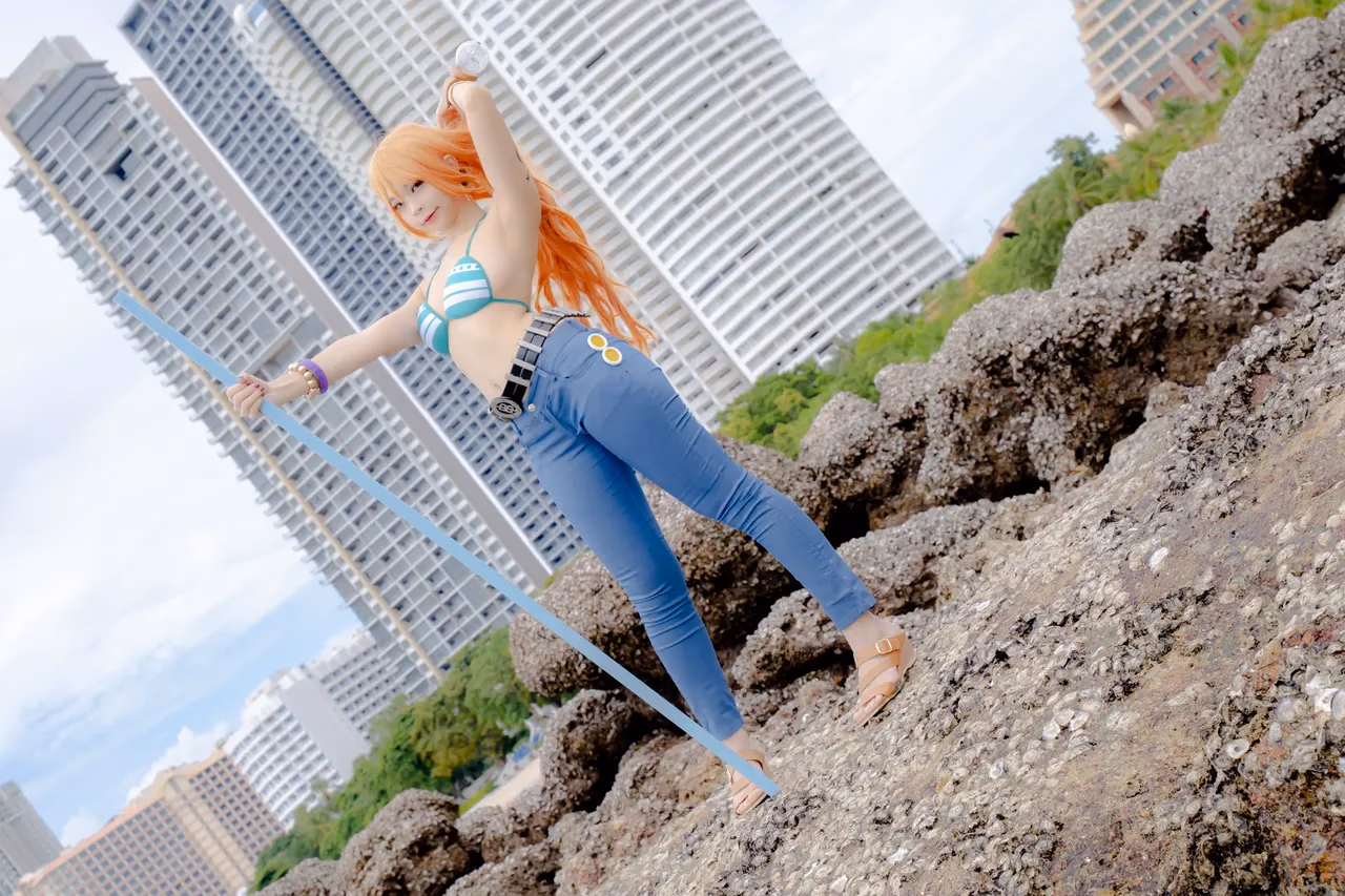 Kadorin Hitomi as Nami — cosplay photo 250 of 303