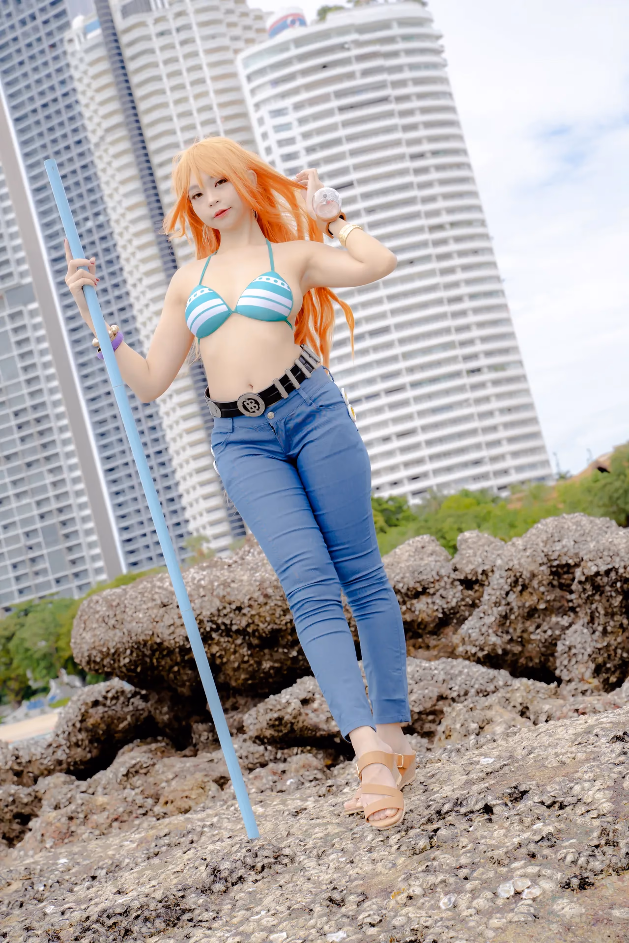 Kadorin Hitomi as Nami — cosplay photo 257 of 303