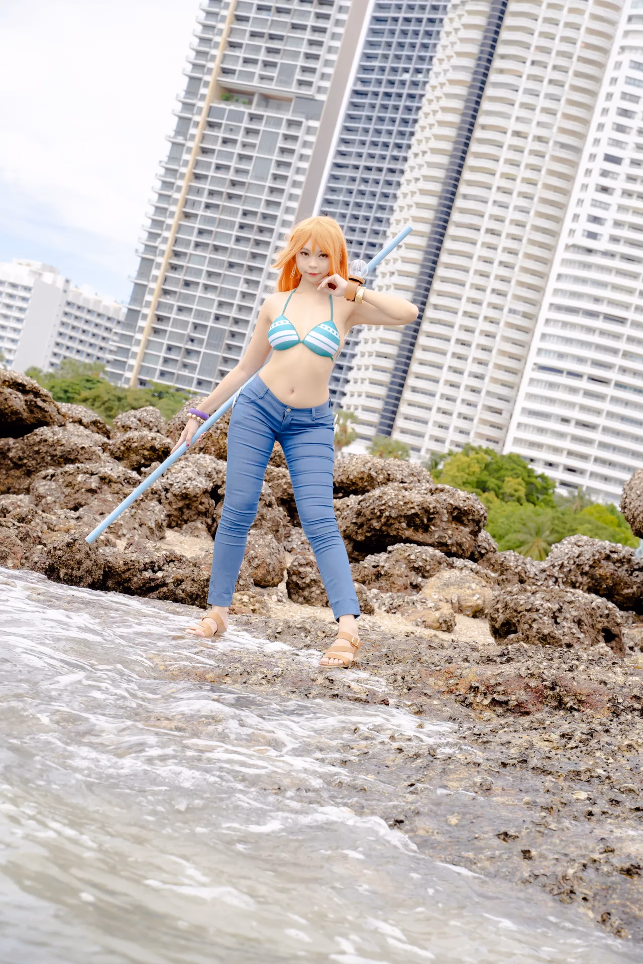 Kadorin Hitomi as Nami — cosplay photo 263 of 303