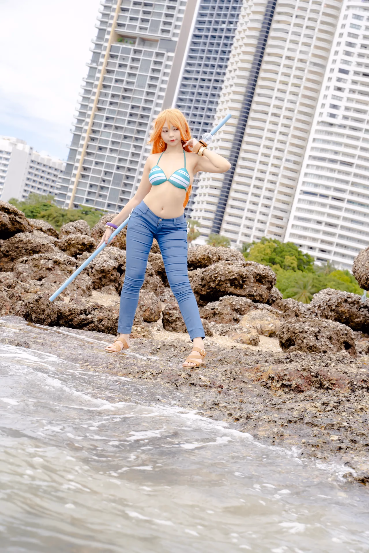 Kadorin Hitomi as Nami — cosplay photo 264 of 303