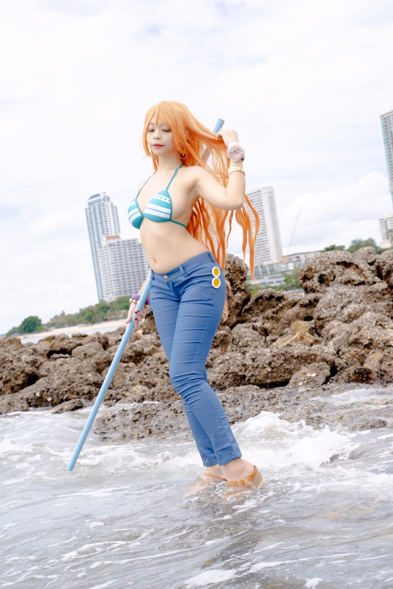 Kadorin Hitomi as Nami — cosplay photo 271 of 303