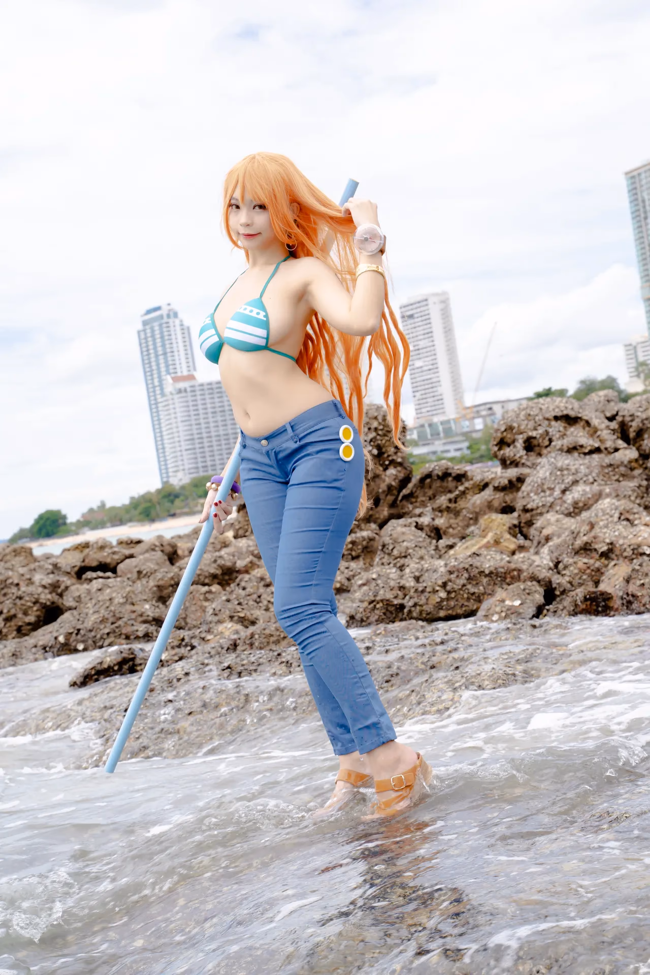 Kadorin Hitomi as Nami — cosplay photo 272 of 303