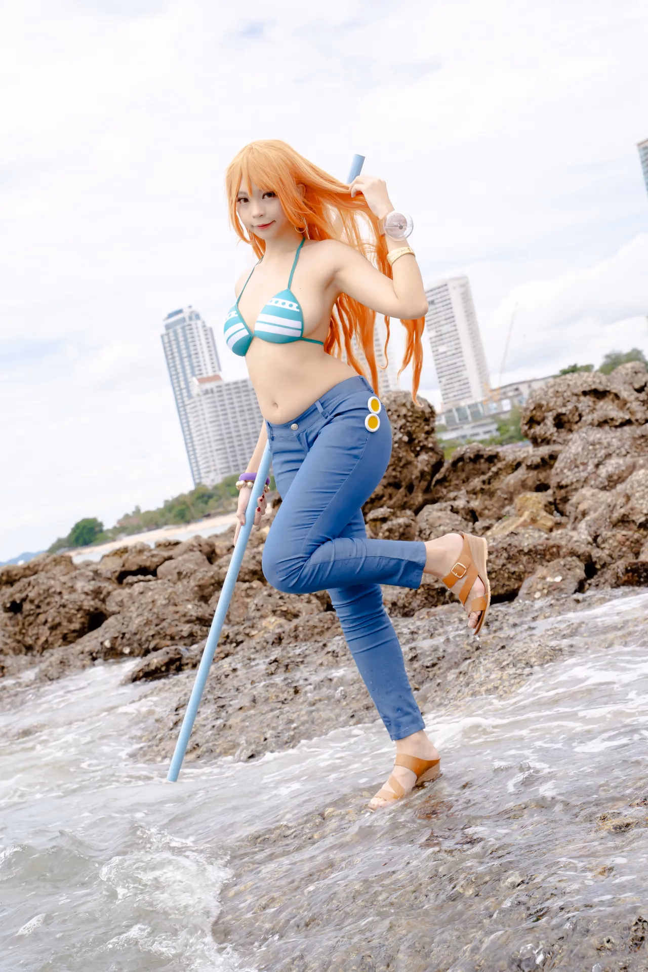 Kadorin Hitomi as Nami — cosplay photo 273 of 303
