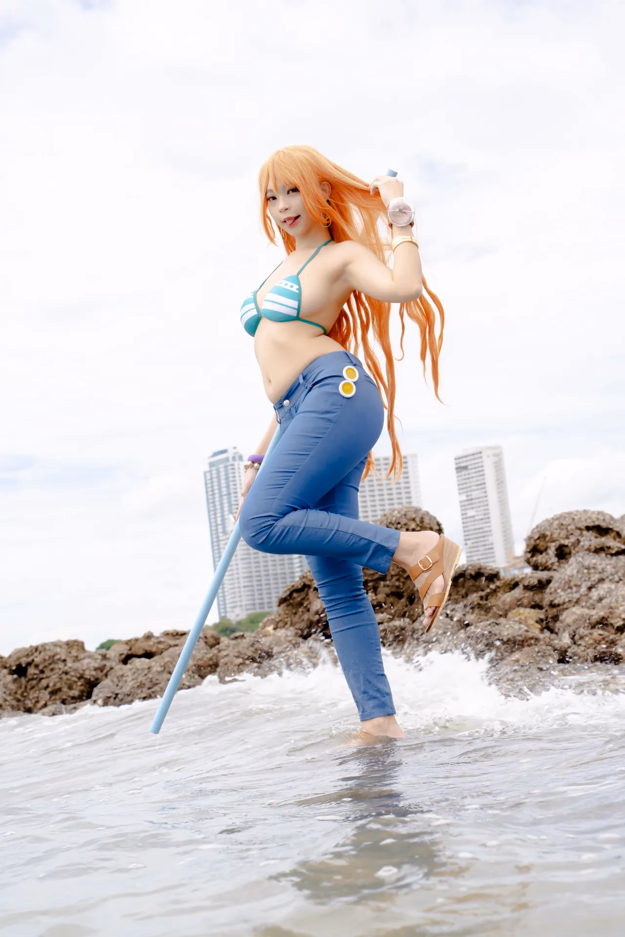 Kadorin Hitomi as Nami — cosplay photo 275 of 303