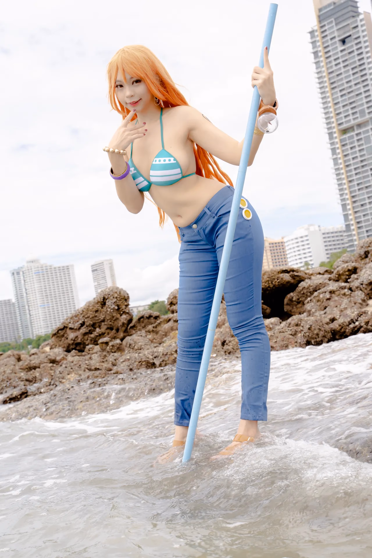 Kadorin Hitomi as Nami — cosplay photo 280 of 303