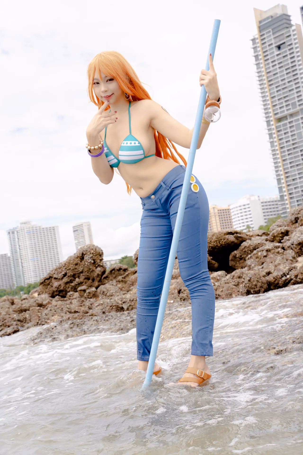 Kadorin Hitomi as Nami — cosplay photo 281 of 303