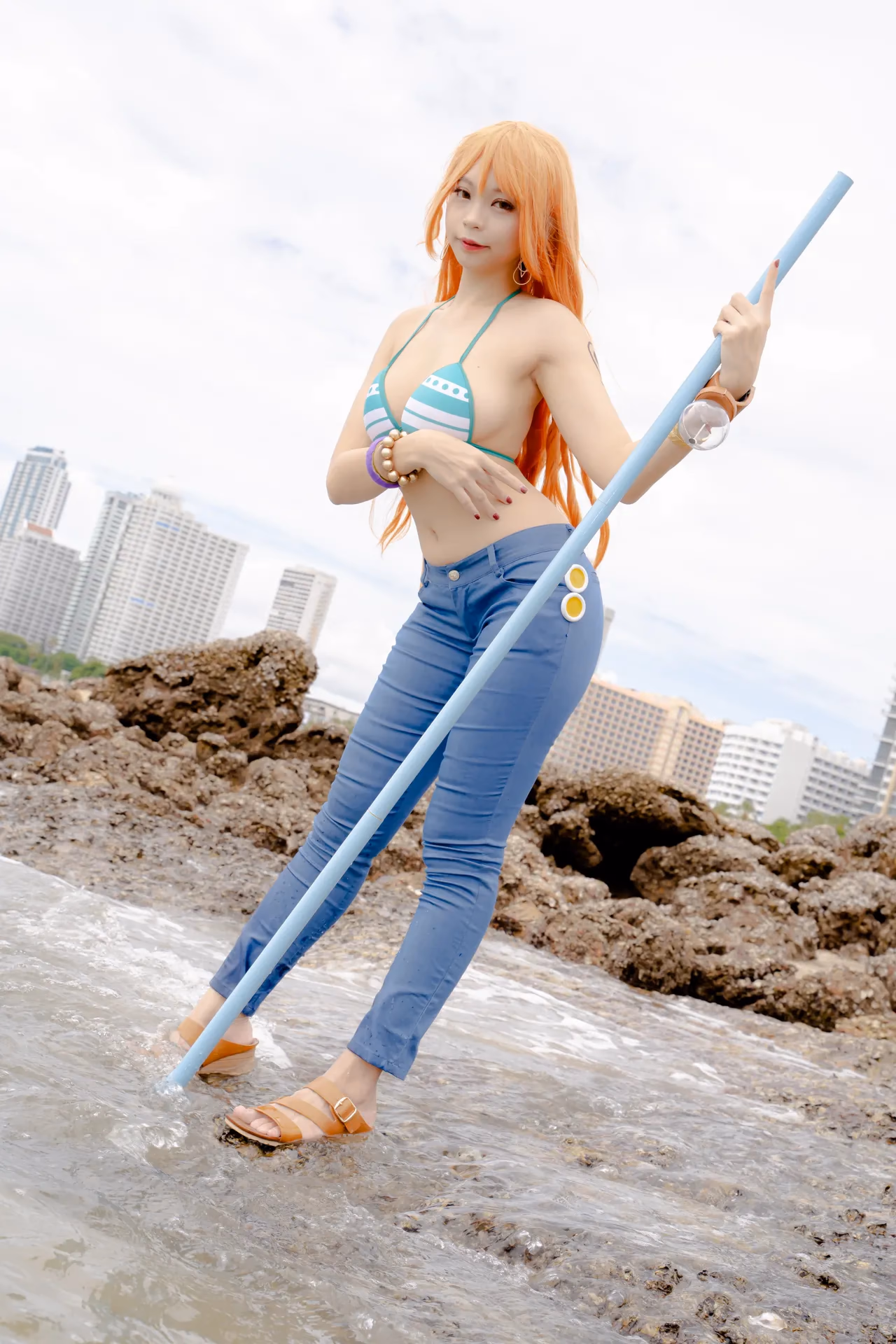 Kadorin Hitomi as Nami — cosplay photo 283 of 303